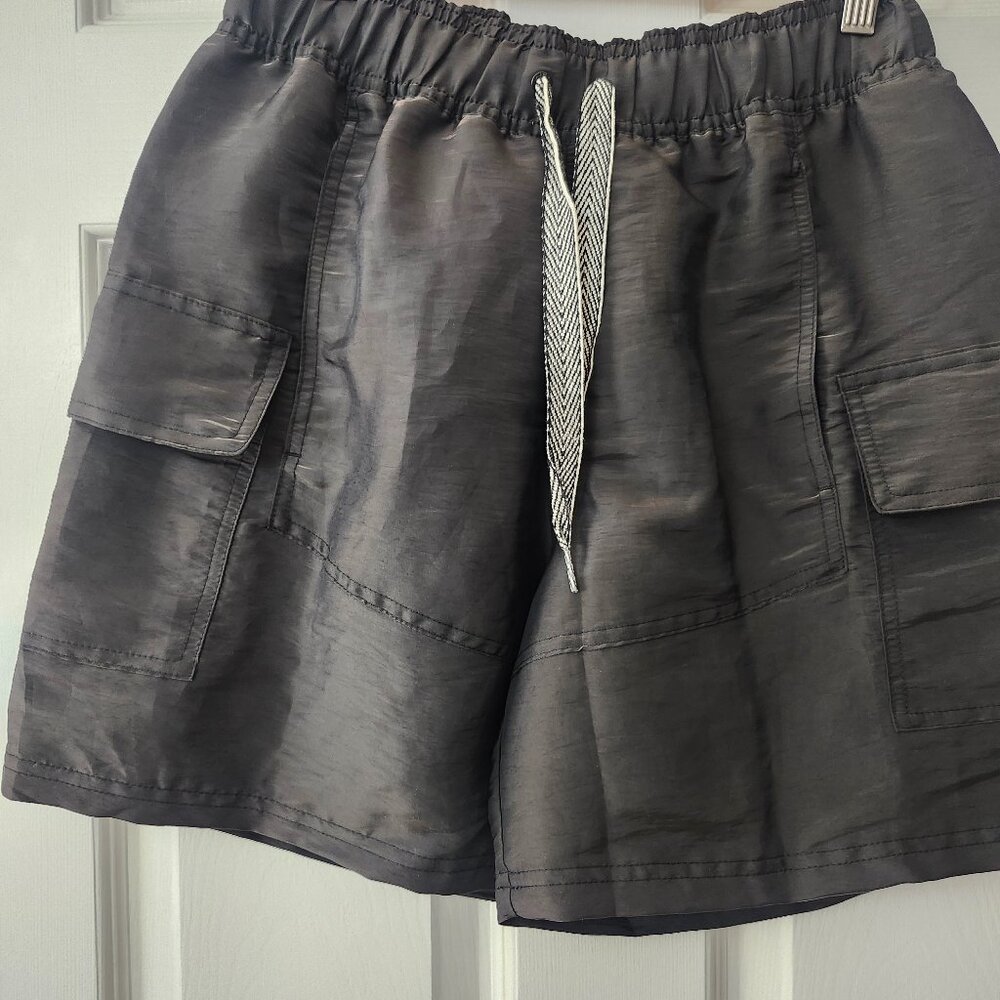 Puma men/ women sports short size small